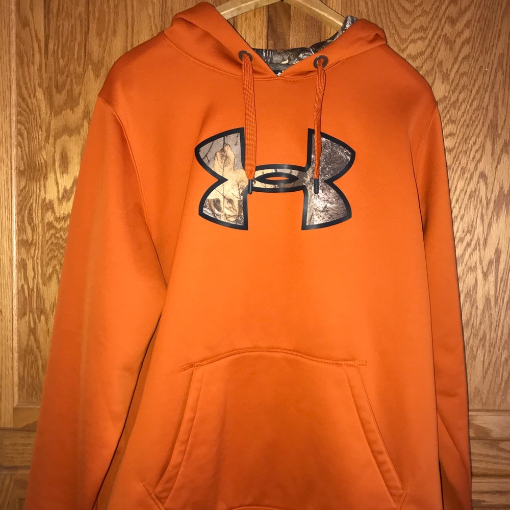 ORANGE STORM CALIBER CAMO HOODIE BY UNDER ARMOUR